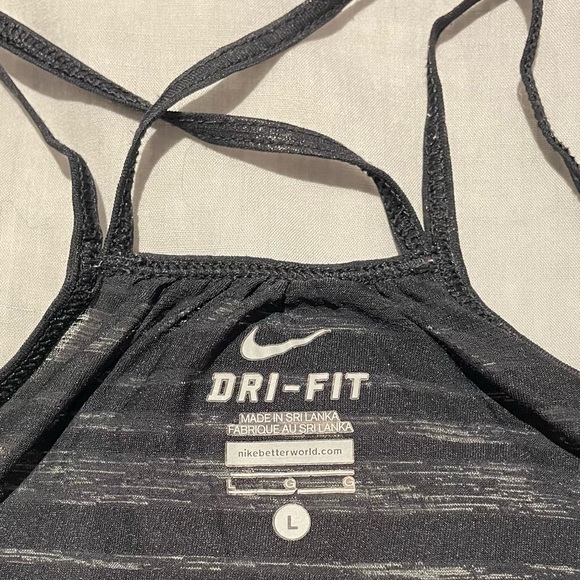 Nike dri-fit blank tank top, Large - Picture 4 of 5